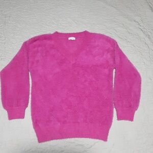 Sweet Love Fuzzy Purple V-Neck Sweater Size 1XL/2XL.